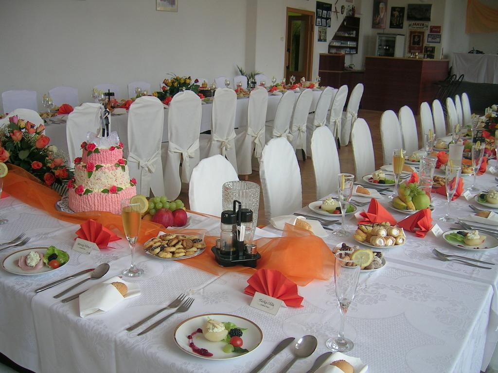 Blsany Hotel & Motorest V Udoli Zlateho Potoka מראה חיצוני תמונה